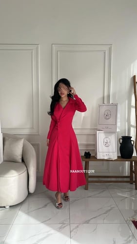 فستان تنفيذ R BOUTIQUE