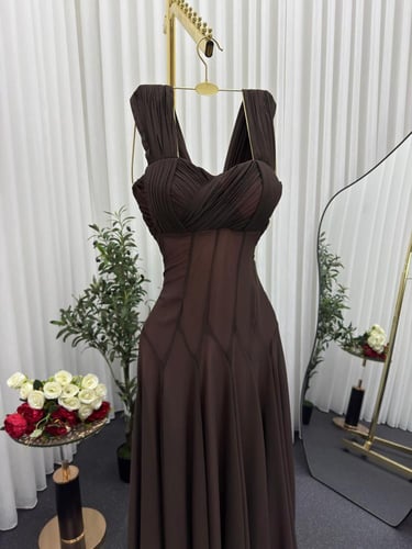 فستان تنفيذ R BOUTIQUE