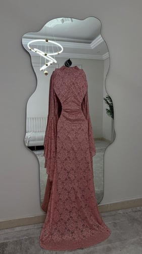 فستان تنفيذ R BOUTIQUE