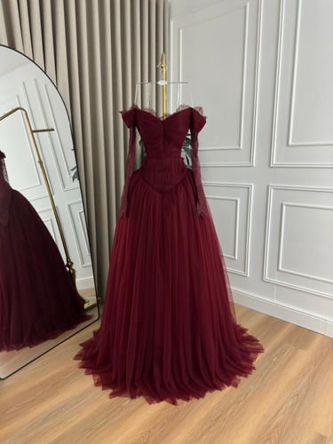 فستان تنفيذ R BOUTIQUE