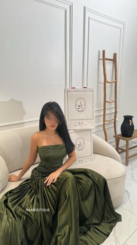 فستان R BOUTIQUE تسليم فوري