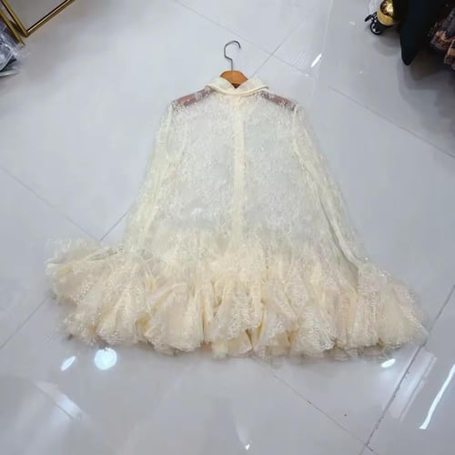 بلوزة دانتيل بالطلب