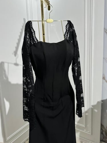 فستان تنفيذ R BOUTIQUE