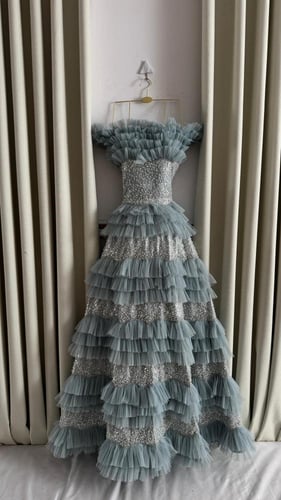 فستان تنفيذ R BOUTIQUE