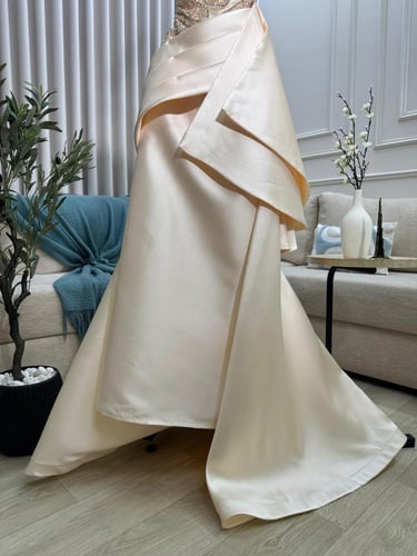 فستان تنفيذ R BOUTIQUE