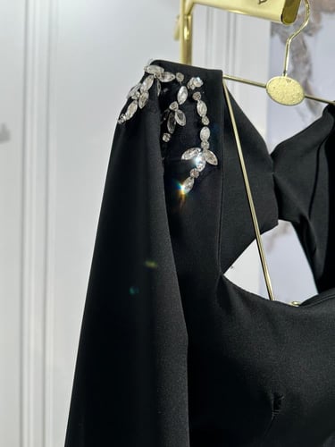 فستان تنفيذ R BOUTIQUE