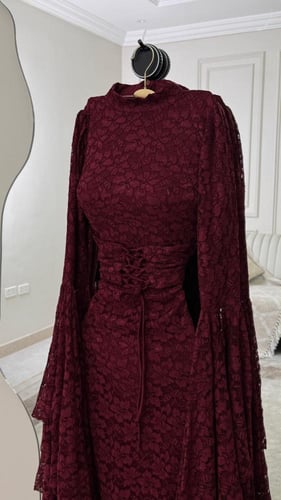 فستان تنفيذ R BOUTIQUE