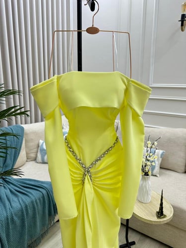 فستان تنفيذ R BOUTIQUE