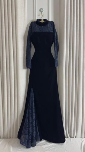 فستان تنفيذ R BOUTIQUE