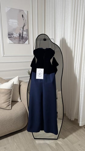 فستان تنفيذ R BOUTIQIE