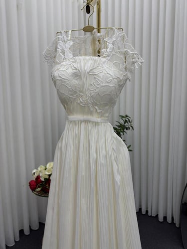 فستان تنفيذ R BOUTIQUE