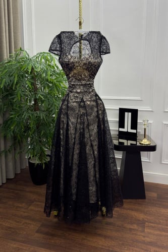 فستان تنفيذ R BOUTIQUE