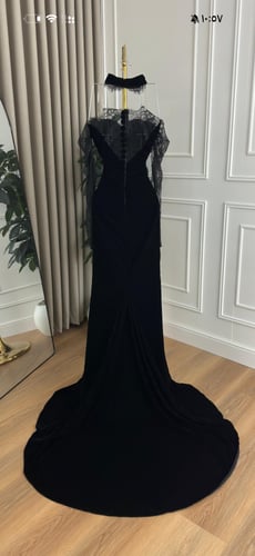 فستان تنفيذ R BOUTIQIE