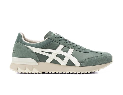 سنيكر تايقر