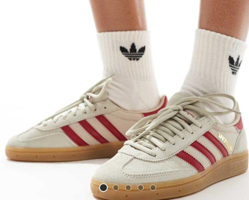 سنيكرز اديداس