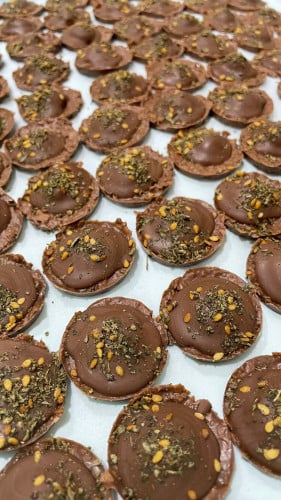 شوكليت اللذاذة لل ١٠٠ جرام