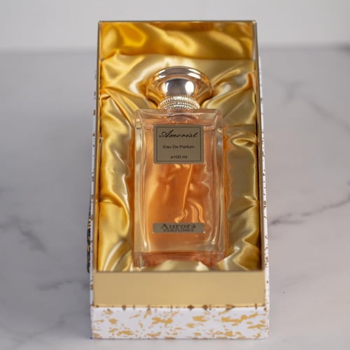 أومورست وايت