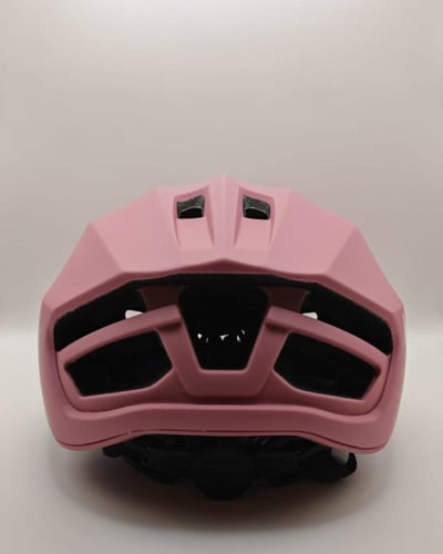 خوذة ركوب الدراجات الهوائية خفيفة الوزن من WEST BI...