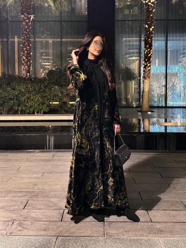 عباية شيفون مخمل(L9)