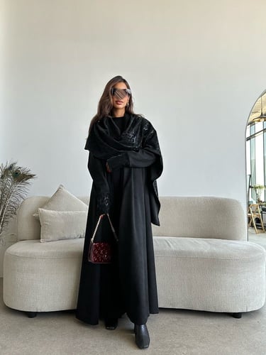 عباية شمواه اسود