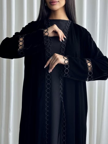 عباية كلوش مخمل(L3)