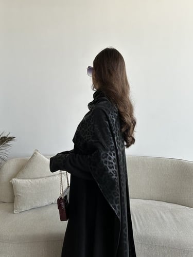 عباية شمواه اسود