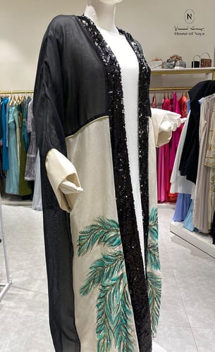 عباية ابيض واسود شفاف - بيت نايا