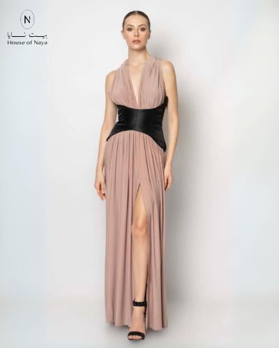 فستان جورسيه مع حزام