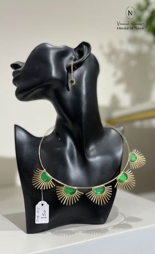 عقد - بيت نايا