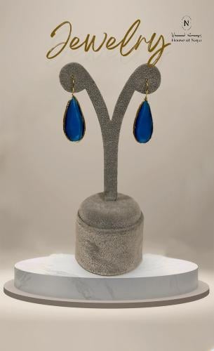 حلق مطلي ذهب مع حجر كريم باللون الازرق - بيت نايا