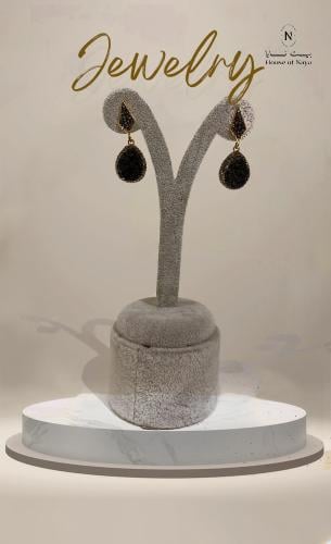 حلق مطلي ذهب مرقط بالاحجار الكريمة - بيت نايا