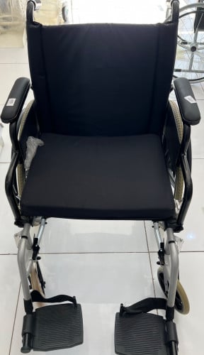 كرسي الومنيوم اسود كبير 20