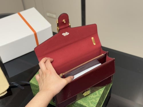 ديونيسوس 3 مقاسات