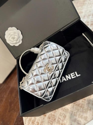 حقيبه ١٩ سم