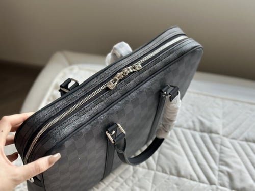 شنطه لابتوب 37*27