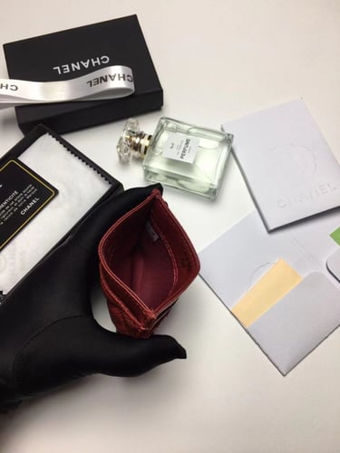 كارد هولدر شانيل