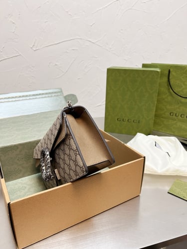 ديونيسوس مقاس 25 سم