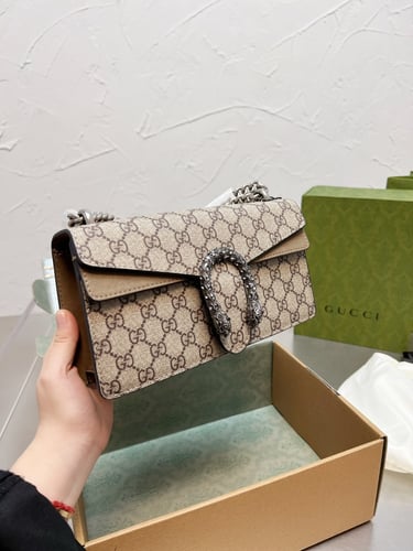 ديونيسوس مقاس 25 سم