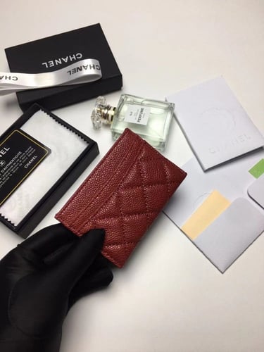 كارد هولدر شانيل