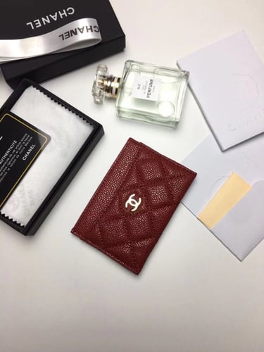 كارد هولدر شانيل