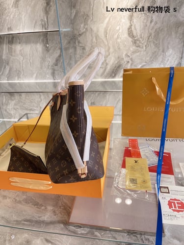 توتي باق مقاس 32 MM داخل احمر