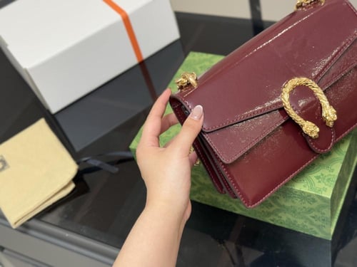 ديونيسوس 3 مقاسات