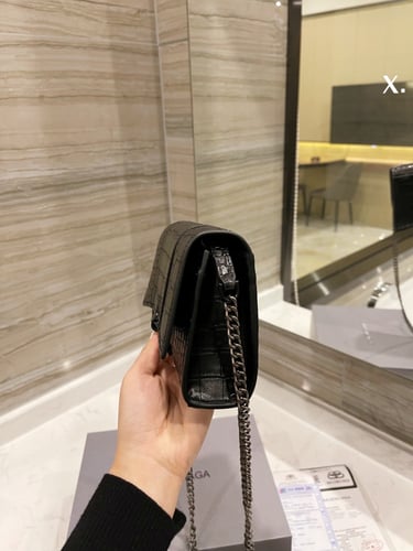 شنطه B ,مقاسين13*20