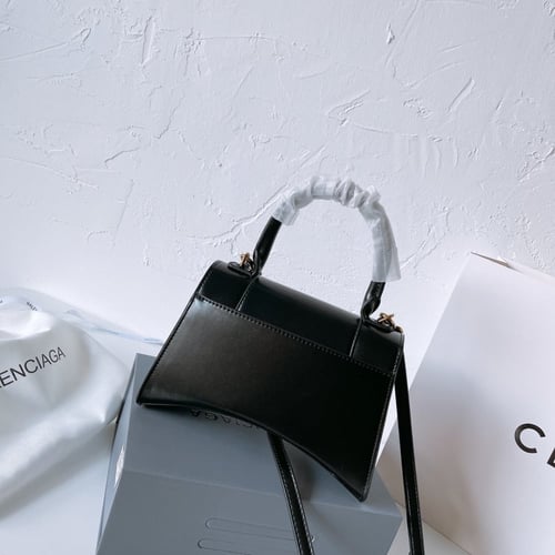 شنطه B مقاس 19