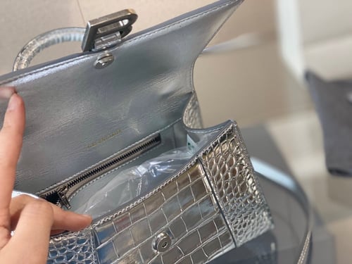 شنطه Bا مقاس 19