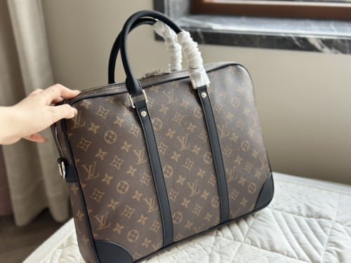 شنطه لابتوب 37*27