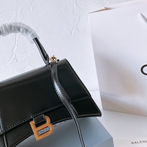 شنطه B مقاس 19