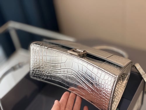 شنطه Bا مقاس 19