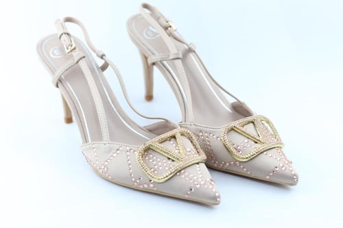 صندل كعب فصوص