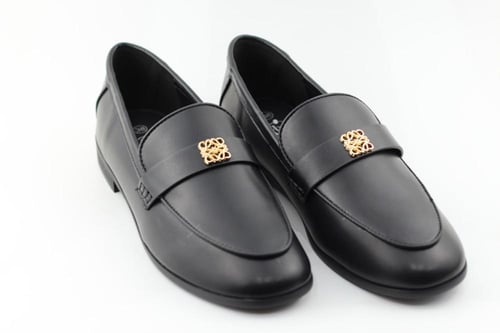 جزمة فلات مريحة